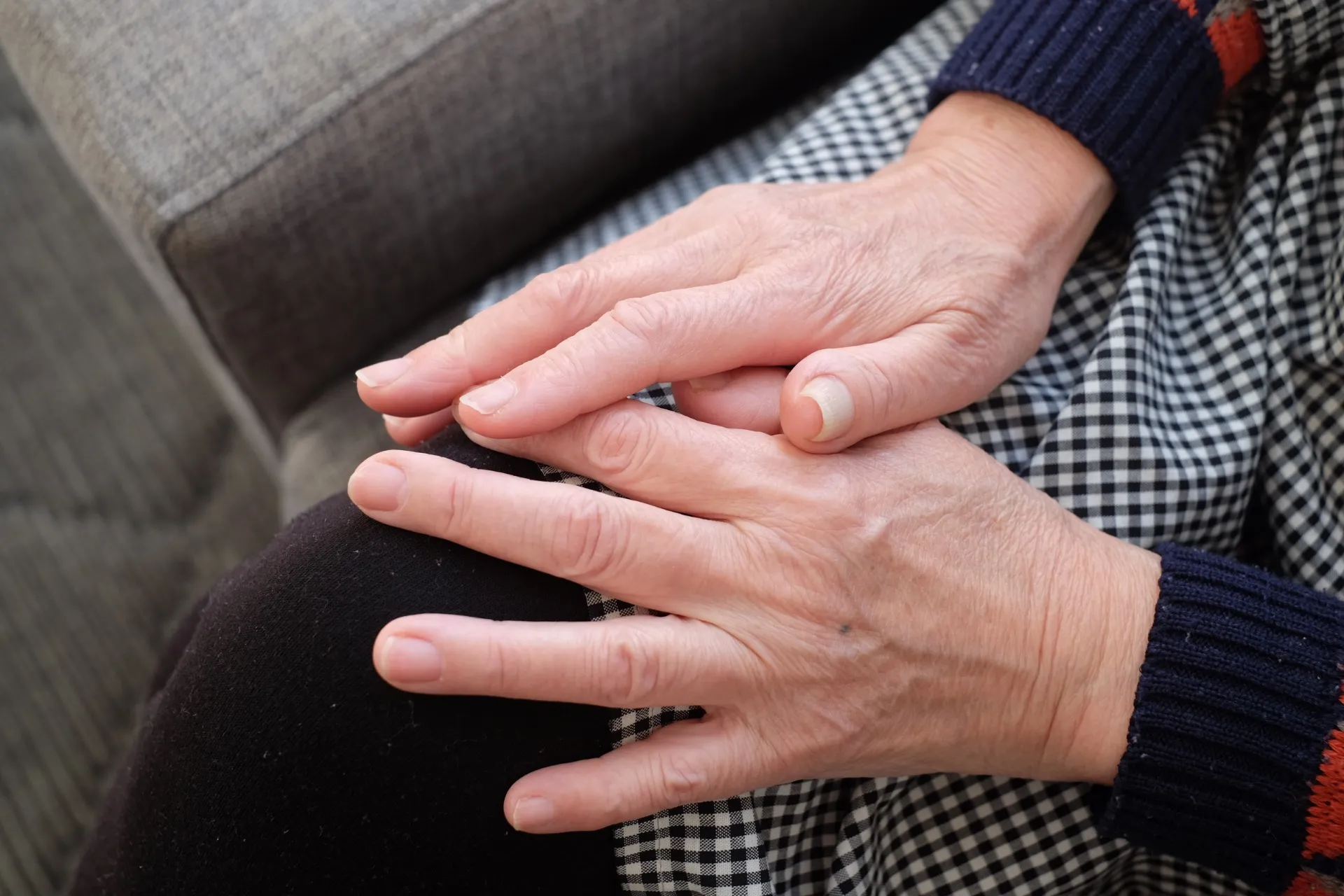 手の病院サロン利用で手肌年齢を若返らせるケア体験と選び方ガイド